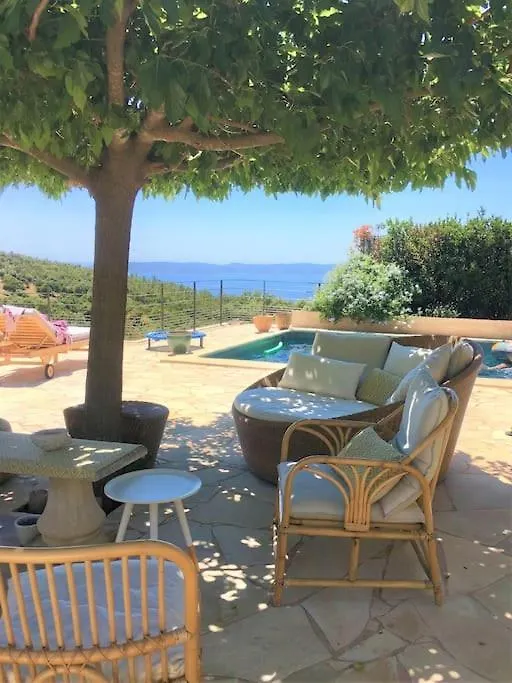 Villa Ty Bonheurs Les Issambres Vue Mer Magnifique フランス
